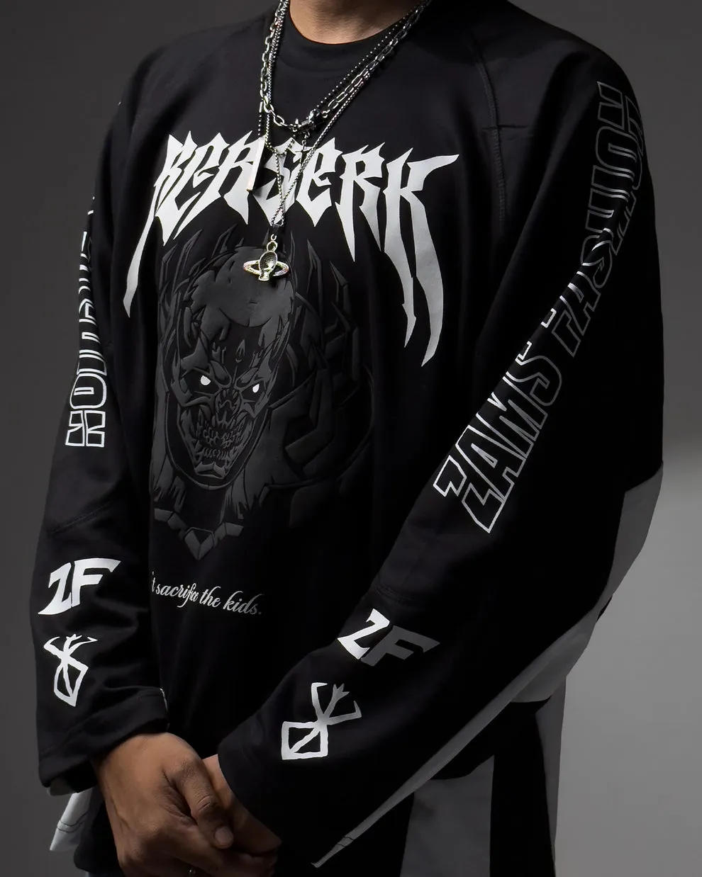 SKULL KNIGHT SWEATS